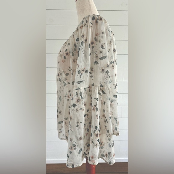 Lulus Light Beige Floral Print Off-the-Shoulder Top. Size Large - Picture 3 of 3